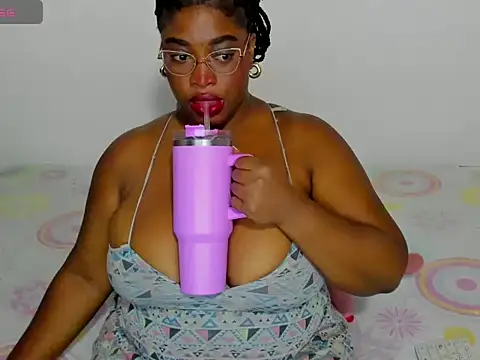 NinaGrey  online show from 03-21-26, 11:41