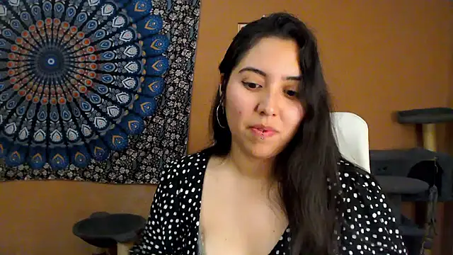 IntimateTales online show from 11-25-25, 10:32