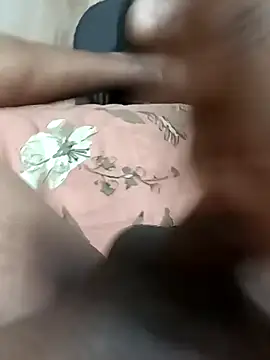 Snapshot of Indianshine chatting on 11-27-25, 04:14 Indianshine online show from 11-27-25, 04:14