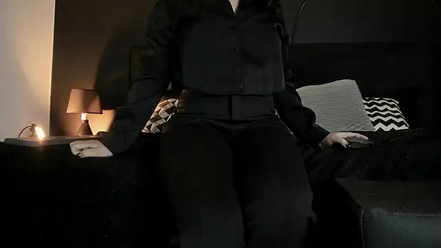  Jade 16 online show from 02-25-25, 05:58