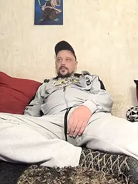 Snapshot of DanielOhCool chatting on 12-10-24, 01:44 DanielOhCool online show from 12-10-24, 01:44