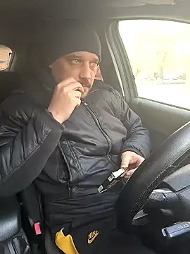 Snapshot of DanielOhCool chatting on 02-10-25, 10:53 DanielOhCool online show from 02-10-25, 10:53