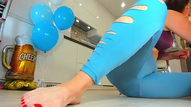 Girl Squirts online show from 09-25-25, 03:43