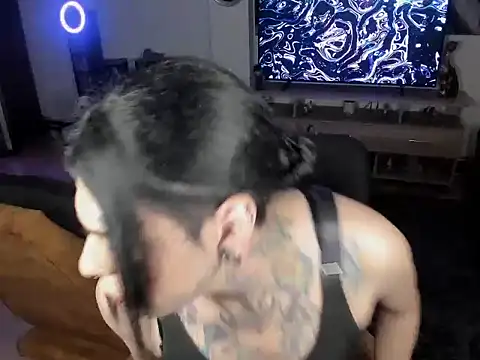 herreraisa official online show from 03-25-26, 05:46