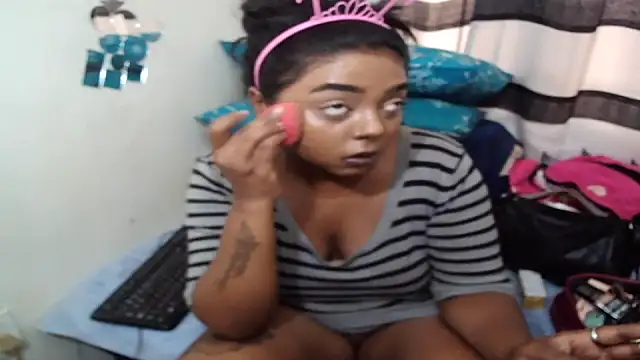 Snapshot of Indian_FireXX chatting on 03-09-26, 06:28 Indian FireXX online show from 03-09-26, 06:28