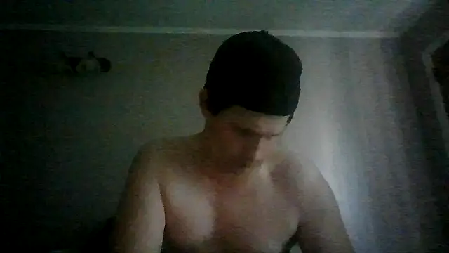 Snapshot of youngbuck6874 chatting on 06-19-26, 09:07 youngbuck6874 online show from 06-19-26, 09:07