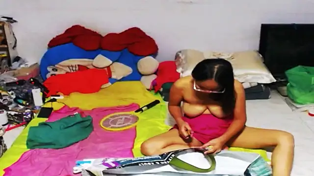 1CuteAndSexy69 online show from 01-31-25, 06:14