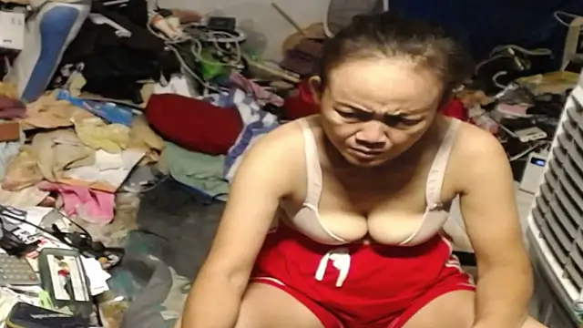 Snapshot of 1CuteAndSexy69 chatting on 06-26-26, 01:04 1CuteAndSexy69 online show from 06-26-26, 01:04