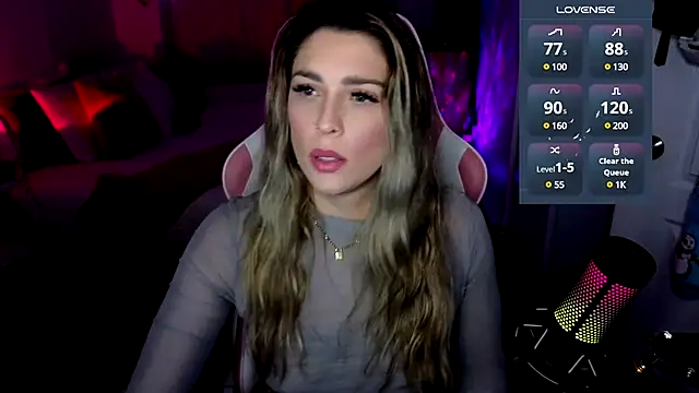 Snapshot of queenxlexy chatting on 12-11-24, 07:36 queenxlexy online show from 12-11-24, 07:36