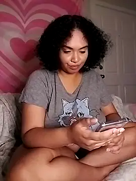 Snapshot of TasteeKitty chatting on 03-02-25, 03:24 TasteeKitty online show from 03-02-25, 03:24