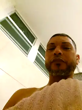 tropikboy online show from 11-27-25, 05:20