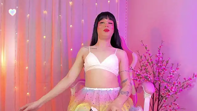 rosseblondee online show from 11-17-25, 09:20