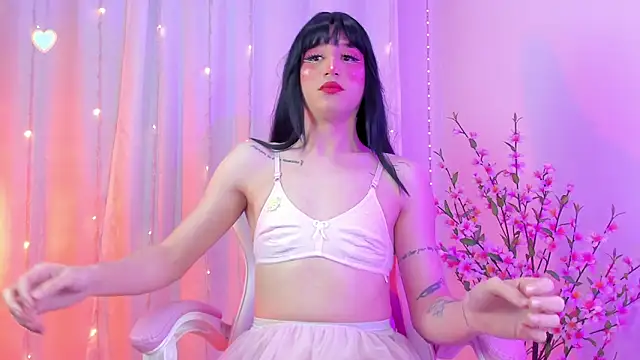 rosseblondee online show from 12-22-25, 08:28