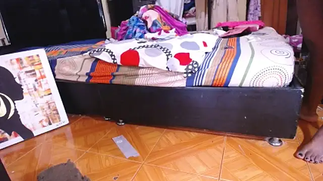 loreblackhot online show from 12-13-25, 07:53