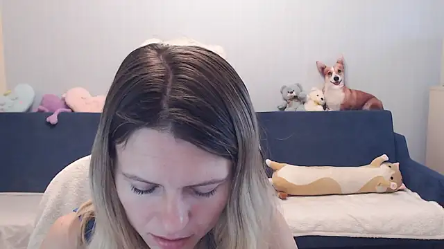 night is dark online show from 10-23-25, 02:16