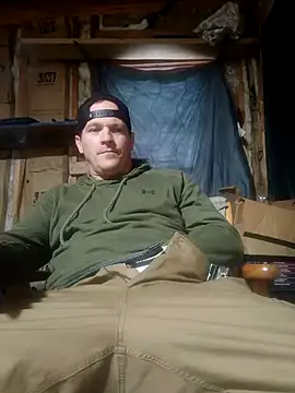 Snapshot of FUNINWV9 chatting on 02-04-26, 01:06 FUNINWV9 online show from 02-04-26, 01:06