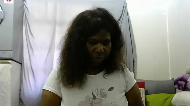 Snapshot of Delicioussexy chatting on 05-16-26, 08:00 Delicioussexy online show from 05-16-26, 08:00