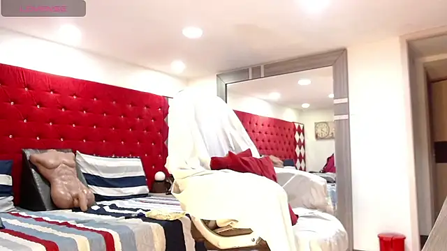 TamyJhonson online show from 04-09-26, 12:54