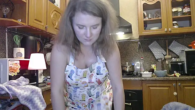 Snapshot of LizaCakes chatting on 02-24-25, 05:53 LizaCakes online show from 02-24-25, 05:53