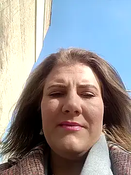 Snapshot of LizaCakes chatting on 03-06-25, 12:30 LizaCakes online show from 03-06-25, 12:30