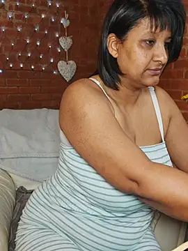 Lilybanx online show from 04-18-26, 08:29