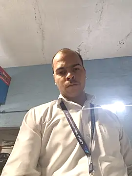 Snapshot of Vickyrajput009 chatting on 02-07-26, 05:00 Vickyrajput009 online show from 02-07-26, 05:00