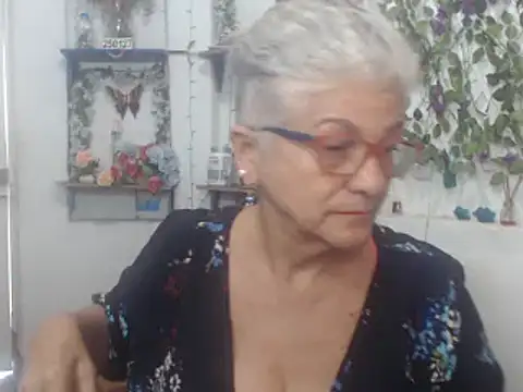 FunnyGrandma online show from 02-07-25, 06:24