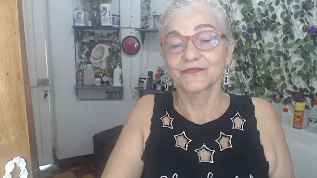 FunnyGrandma online show from 05-03-26, 10:16