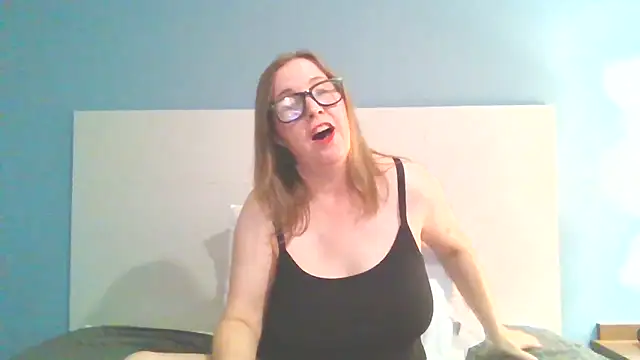 Snapshot of SweetandNaughty1 chatting on 01-31-25, 06:24 SweetandNaughty1 online show from 01-31-25, 06:24