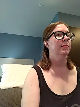 Snapshot of SweetandNaughty1 chatting on 09-25-25, 08:23 SweetandNaughty1 online show from 09-25-25, 08:23