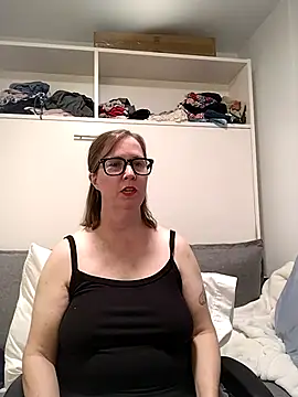 SweetandNaughty1 online show from 07-07-26, 04:15