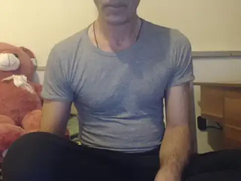 yvesstorm1 online show from 03-04-25, 05:13