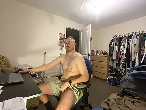 Snapshot of Kramer023 chatting on 01-17-25, 03:53 Kramer023 online show from 01-17-25, 03:53