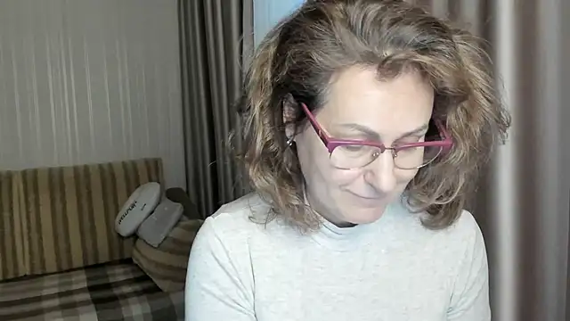 lauraoven online show from 01-13-25, 12:45