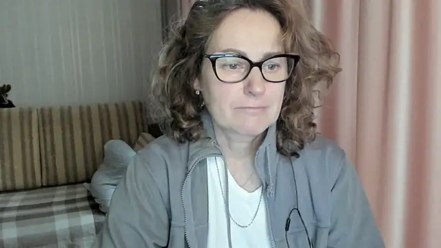 lauraoven online show from 02-05-25, 12:49