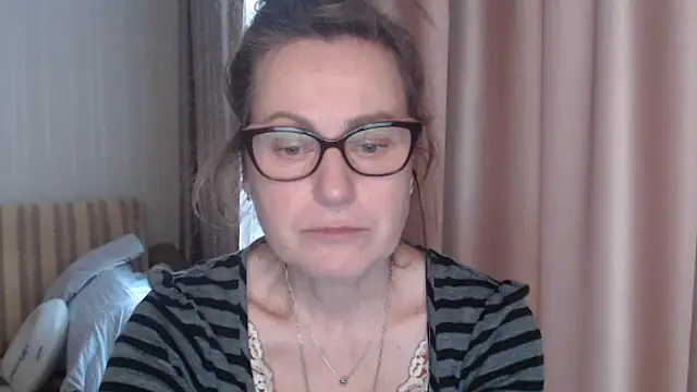 lauraoven online show from 02-17-25, 12:27