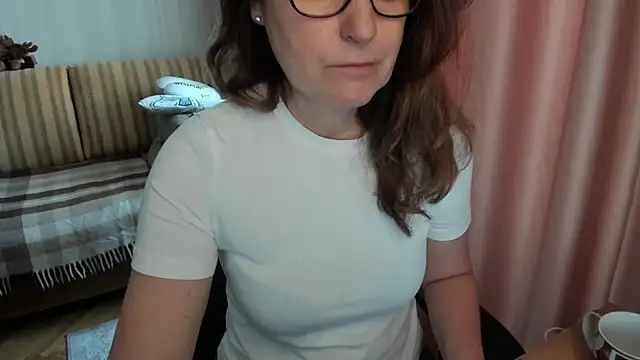 lauraoven online show from 03-27-26, 10:26