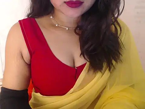 Snapshot of Open_Heart_Lennon chatting on 03-18-25, 07:41 Open Heart Lennon online show from 03-18-25, 07:41