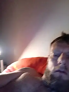 Snapshot of Kw8585kw chatting on 09-30-25, 12:04 Kw8585kw online show from 09-30-25, 12:04