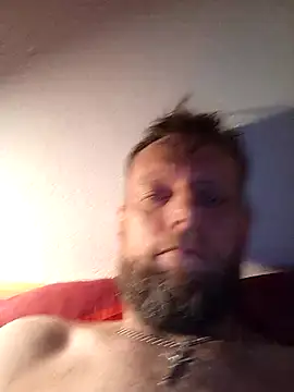 Snapshot of Kw8585kw chatting on 10-05-25, 10:29 Kw8585kw online show from 10-05-25, 10:29