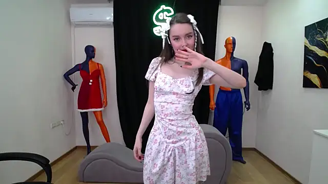 CloudGrace online show from 02-08-25, 03:19