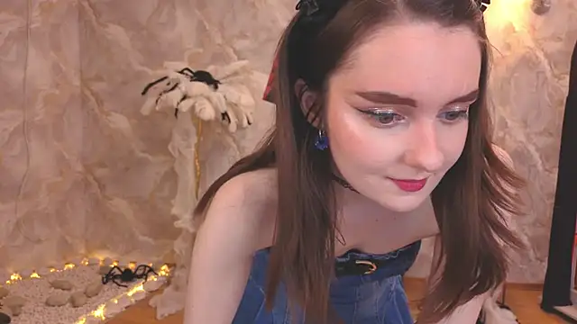 CloudGrace online show from 11-07-25, 03:17