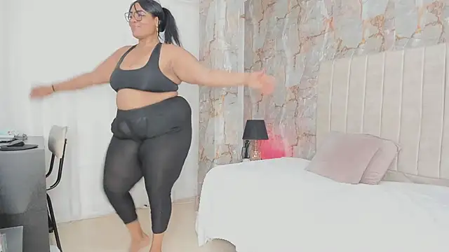 AranzaLatinBlacks online show from 02-25-25, 06:20