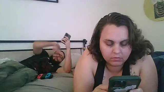 Snapshot of lyshaa chatting on 09-24-25, 06:33 lyshaa online show from 09-24-25, 06:33