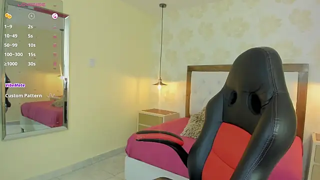 clarisKlein online show from 04-21-26, 03:57