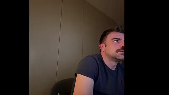 Snapshot of mrbigballs chatting on 03-16-26, 08:57 mrbigballs online show from 03-16-26, 08:57