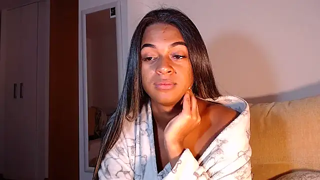 Snapshot of camil_sexx1 chatting on 10-12-25, 09:41 camil sexx1 online show from 10-12-25, 09:41