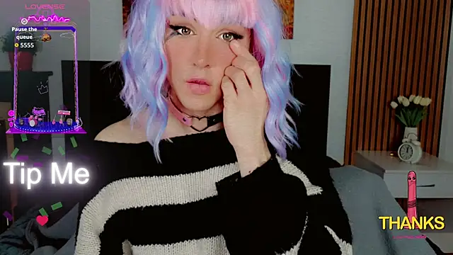 HelenSpellman online show from 04-10-26, 03:28