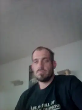 Snapshot of Codymc89 chatting on 06-17-26, 07:04 Codymc89 online show from 06-17-26, 07:04