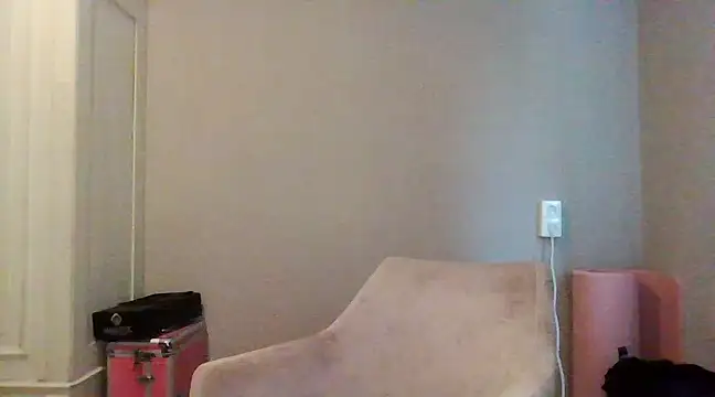 avajade online show from 03-11-25, 02:29